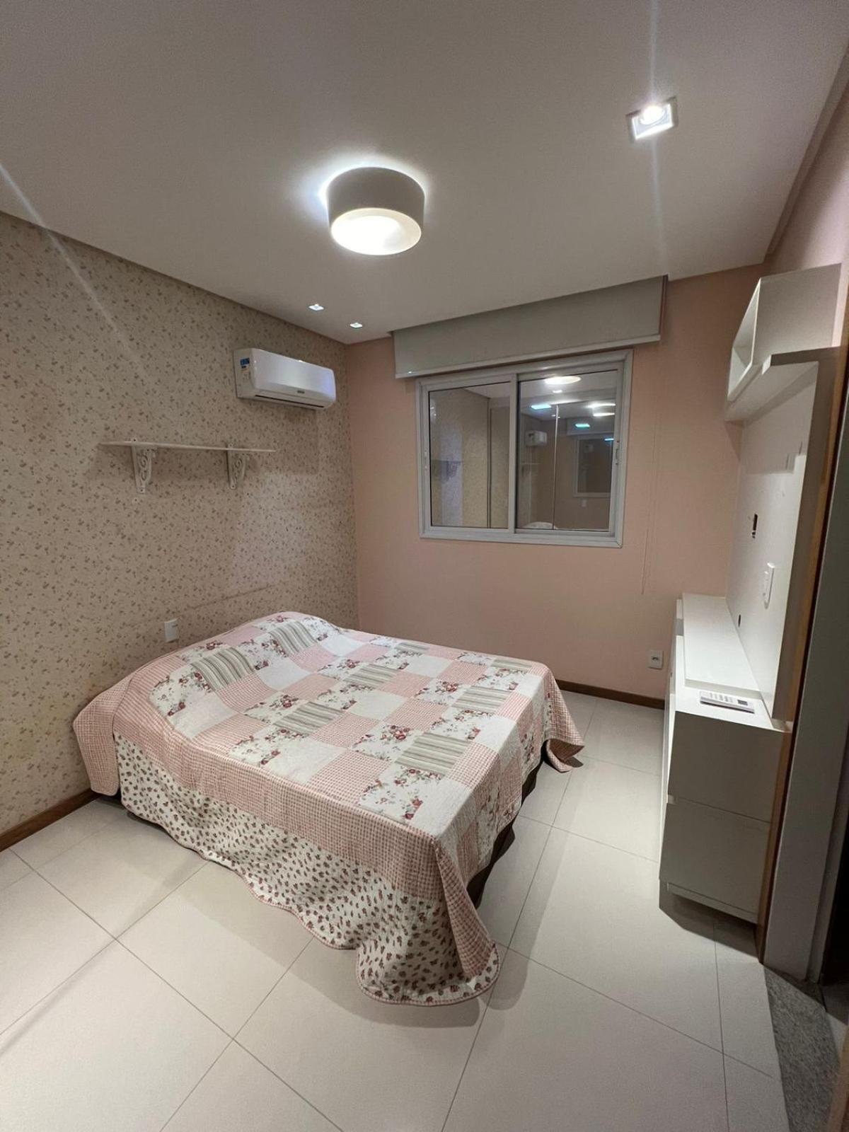 Apt 3Q Luxo Com Ar E Jacuzzi Na Beira Mar Guarapari Exteriör bild