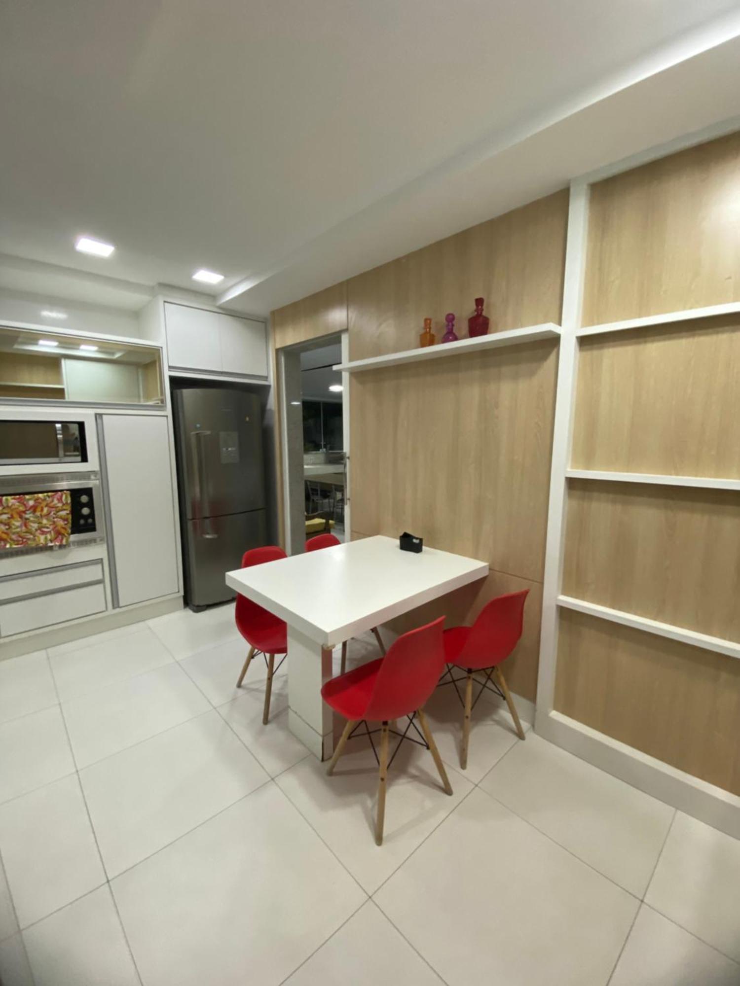Apt 3Q Luxo Com Ar E Jacuzzi Na Beira Mar Guarapari Exteriör bild