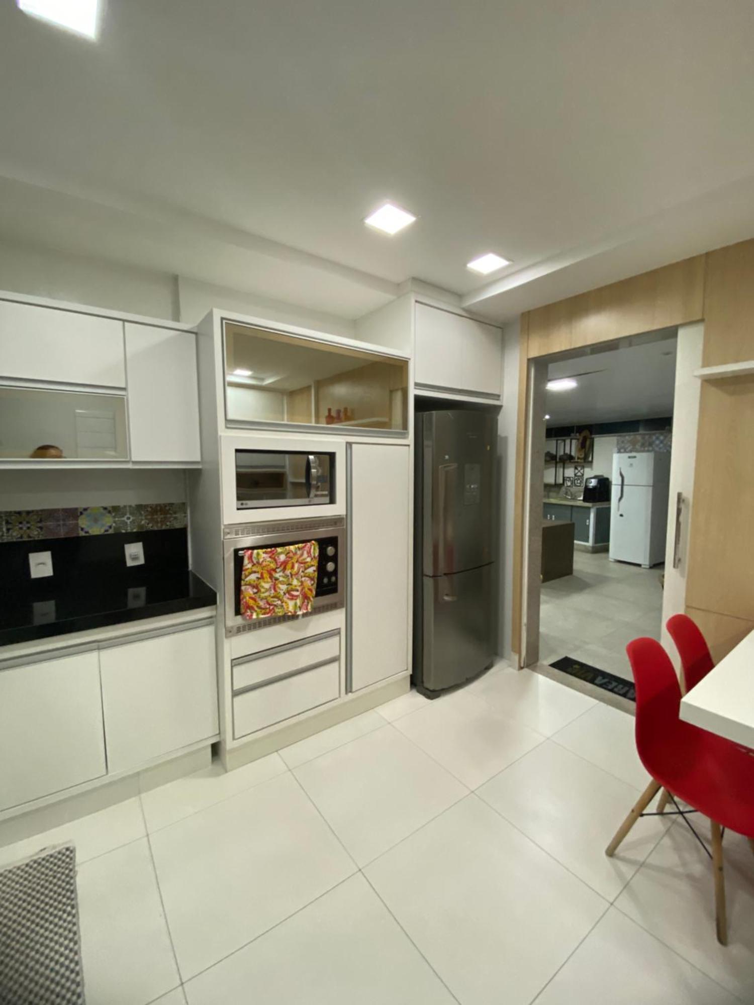Apt 3Q Luxo Com Ar E Jacuzzi Na Beira Mar Guarapari Exteriör bild