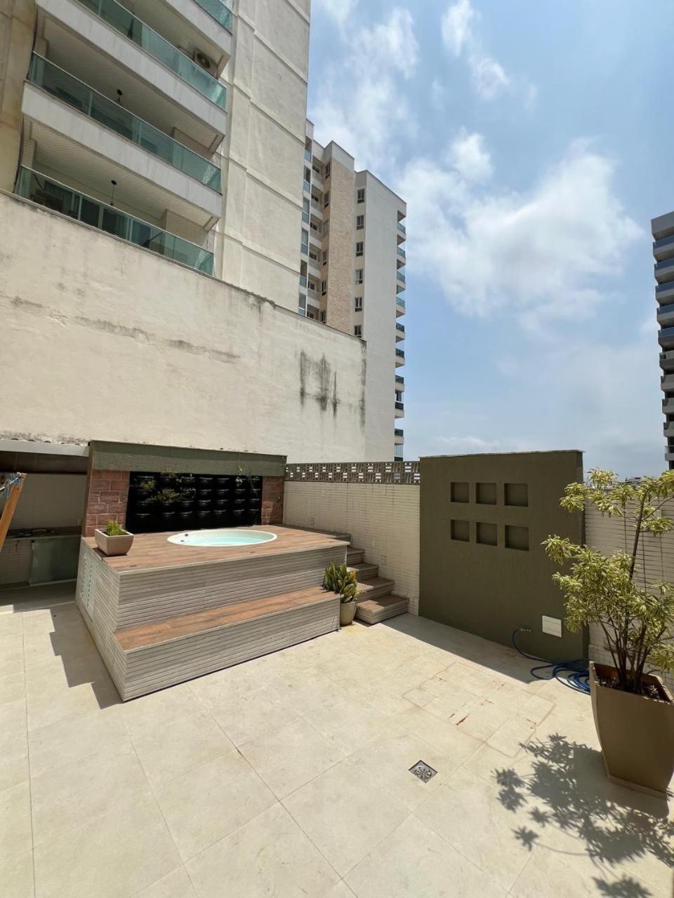Apt 3Q Luxo Com Ar E Jacuzzi Na Beira Mar Guarapari Exteriör bild